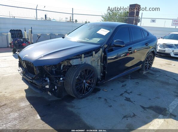 5UXCY6C08P9R85026 2023 BMW X6 Черный Передняя левая четверть