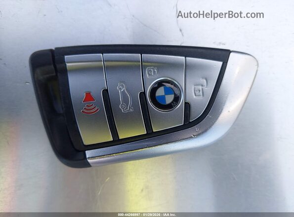 5UXCY6C08P9R85026 2023 BMW X6 Черный Вид панели приборов