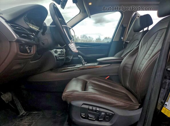 5UXKR2C52G0H42641 2016 BMW X5 Коричневый Вид салона спереди