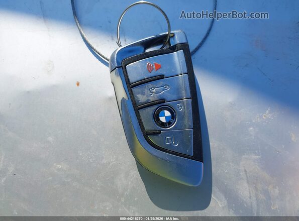 5UXKT0C51G0S76185 2016 BMW X5 Серебряный Вид панели приборов