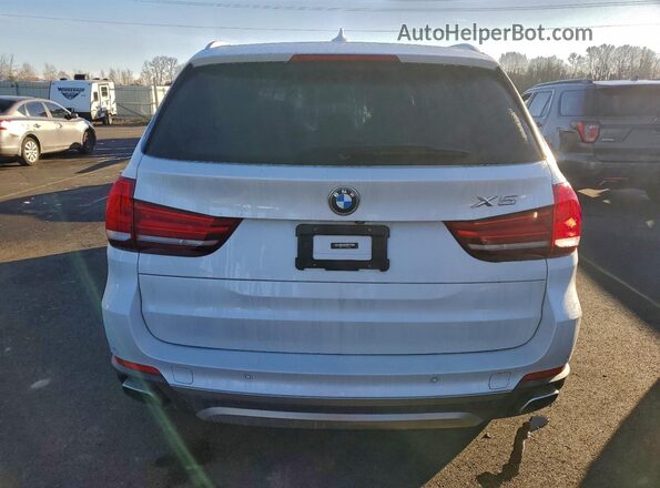 5UXKT0C57J0W03356 2018 BMW X5 Белый Вид сзади