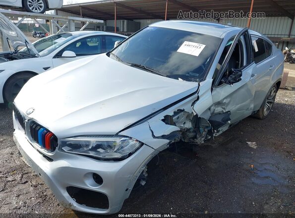 5UXKU2C31H0U29964 2017 BMW X6 Серебряный Передняя левая четверть