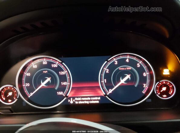 5UXKU2C52H0N85108 2017 BMW X6 Белый Вид задних сидений