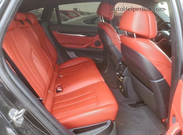5UXKU2C55H0N84678 2017 BMW X6 Черный Вид задних сидений