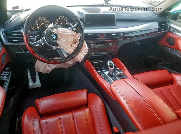 5UXKU2C59J0Z62698 2018 BMW X6 Белый Вид панели приборов