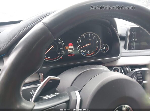 5UXKU6C30H0W38734 2017 BMW X6 White 
