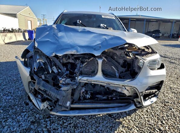 5UXTR9C55KLE13307 2019 BMW X3 Серебряный Вид спереди