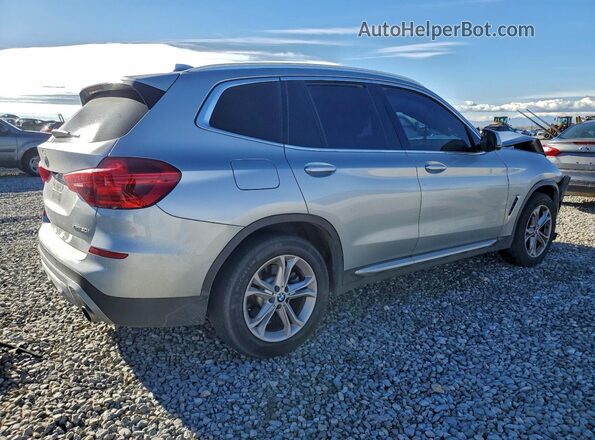 5UXTR9C55KLE13307 2019 BMW X3 Серебряный Задняя правая четверть