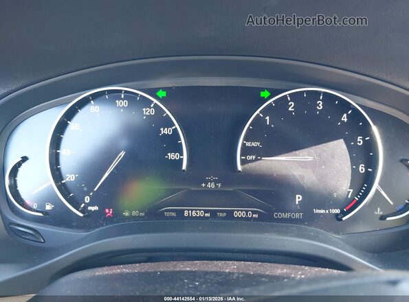 5UXTY3C09M9E85535 2021 BMW X3 White Widok tylnych siedzeń