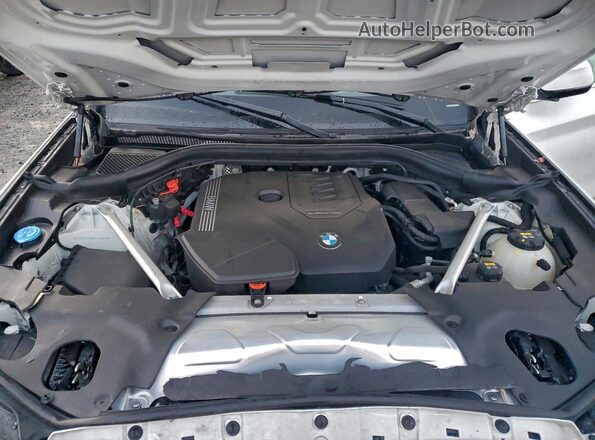 5UXTY5C01M9F71885 2021 BMW X3 White Widok komory silnika
