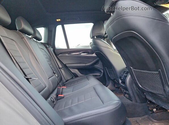 5UXTY5C04L9C20838 2020 BMW X3 Белый Вид задней части салона