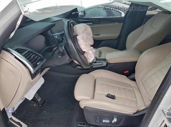 5UXTY9C0XM9G62340 2021 BMW X3 White Widok wnętrza z przodu