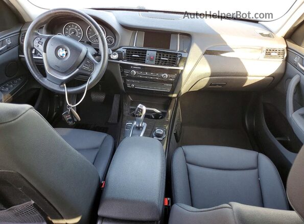 5UXWZ7C38H0V94524 2017 BMW X3 Белый Вид панели приборов