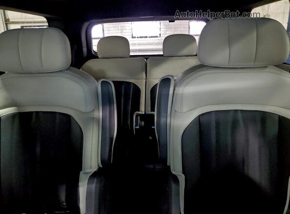 5XYAEFS52TG007807 2026 KIA EV9 Blue Вид задніх сидінь