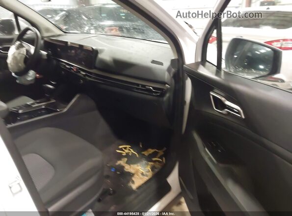 5XYK23DF3TG343130 2026 KIA SPORTAGE Белый Вид салона спереди