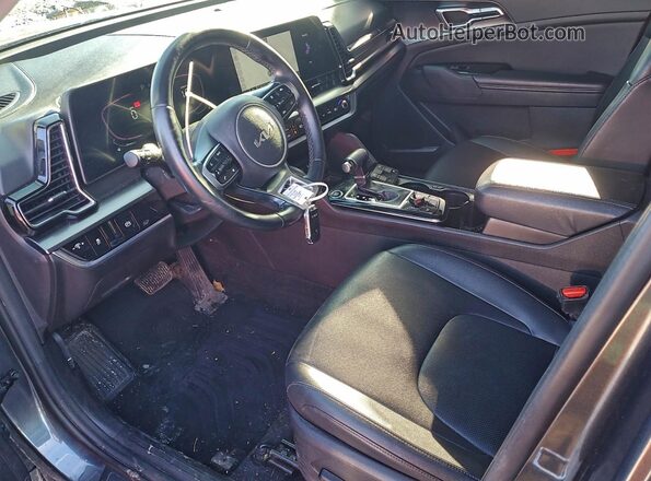 5XYK33DF5RG144697 2024 KIA SPORTAGE Серый Вид салона спереди