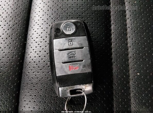 5XYPHDA59LG707802 2020 KIA SORENTO Синий Вид панели приборов