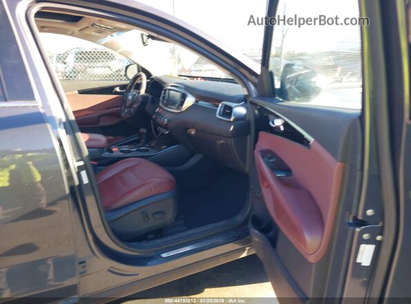 5XYPKDA55HG244341 2017 KIA SORENTO Gray წინა სალონის ხედი