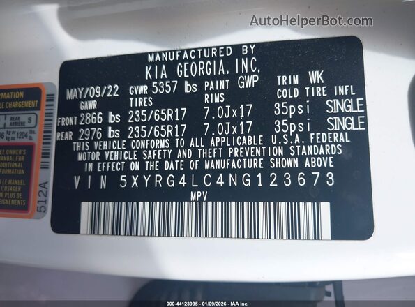 5XYRG4LC4NG123673 2022 KIA SORENTO White Vista del compartimento del motor