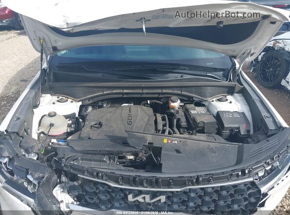 5XYRG4LC4NG123673 2022 KIA SORENTO White Vista trasera
