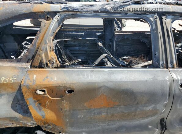 5XYRHDLF4PG180935 2023 KIA SORENTO Пожар Вид задних сидений