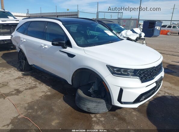 5XYRK4LF6NG111422 2022 KIA SORENTO Белый Передняя правая четверть