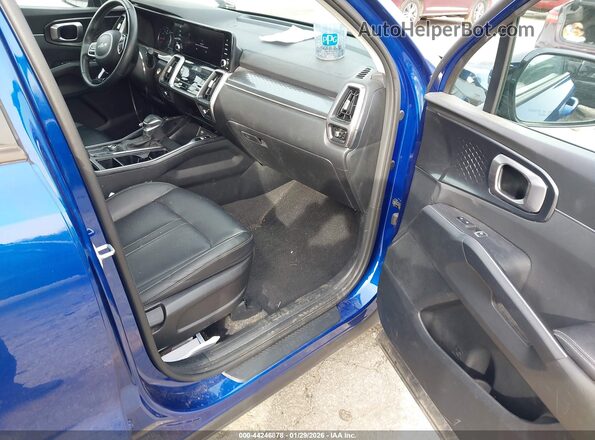 5XYRL4LC4PG228082 2023 KIA SORENTO Blue Вид салону спереду