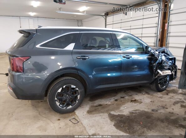 5XYRLDJC3RG281524 2024 KIA SORENTO Gray Widok wnętrza z tyłu