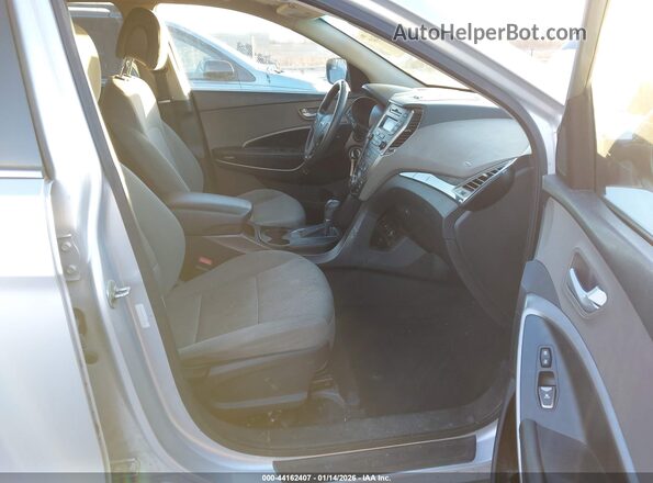 5XYZTDLB1GG322234 2016 HYUNDAI SANTA FE SPORT Серебряный Вид салона спереди