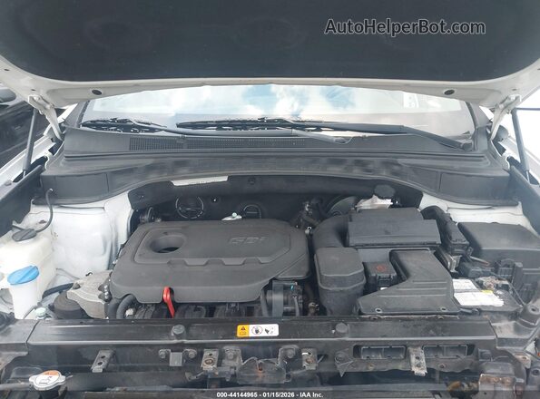 5XYZUDLB7JG524841 2018 HYUNDAI SANTA FE SPORT Белый Вид сзади