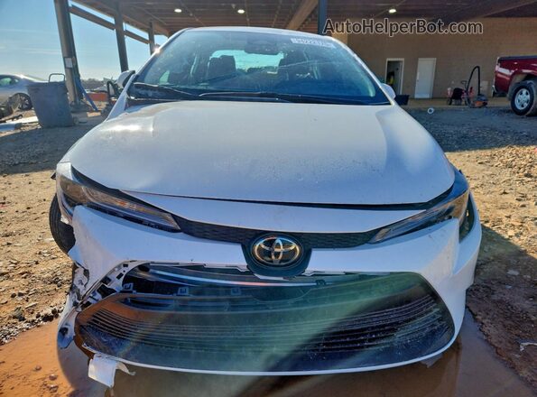 5YFB4MDE6TP373497 2026 TOYOTA LL White წინა ხედი