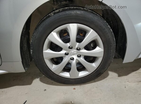 5YFB4MDEXRP159556 2024 TOYOTA LL Silver Widok wnętrza 360 stopni