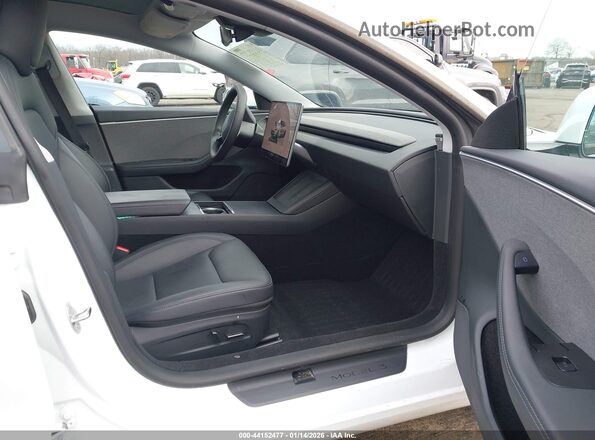5YJ3E1EA7SF024273 2025 TESLA MODEL 3 White წინა სალონის ხედი