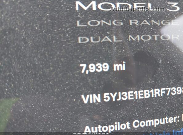 5YJ3E1EB1RF739861 2024 TESLA MODEL 3 Красный 