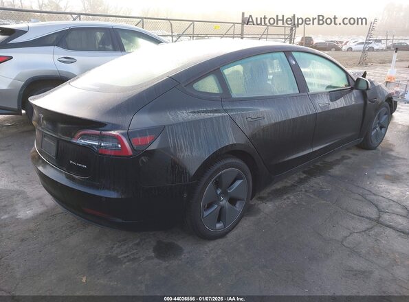 5YJ3E1EB2MF045253 2021 TESLA MODEL 3 Черный Задняя правая четверть