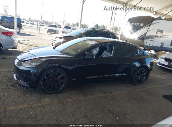 5YJ3E1EB3KF385766 2019 TESLA MODEL 3 Черный Вид задней части салона