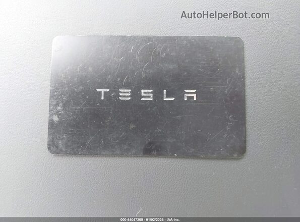 5YJ3E1EB3RF793680 2024 TESLA MODEL 3 Black Widok deski rozdzielczej