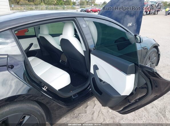 5YJ3E1EB3RF793680 2024 TESLA MODEL 3 Black Widok naklejki z numerem VIN