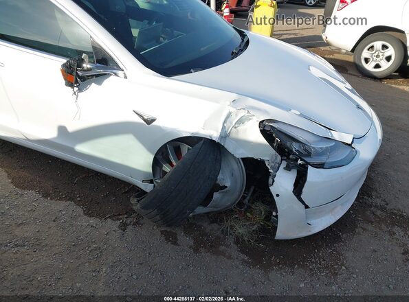 5YJ3E1EB8KF487466 2019 TESLA MODEL 3 Белый Вид спереди