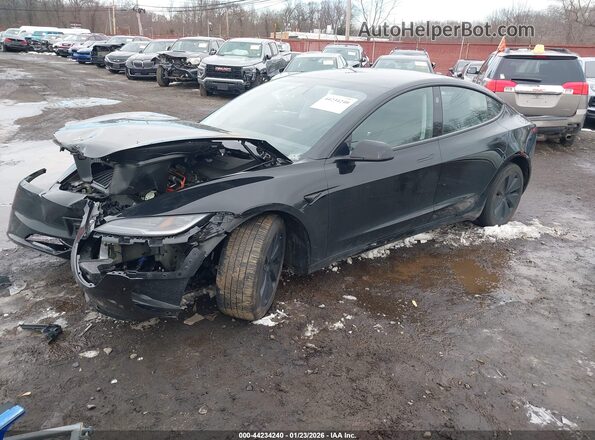 5YJ3E1EB9RF826102 2024 TESLA MODEL 3 Black Առջևի ձախ երեք քառորդ տեսարան