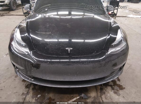 5YJ3E1EBXMF055867 2021 TESLA MODEL 3 Черный Вид спереди