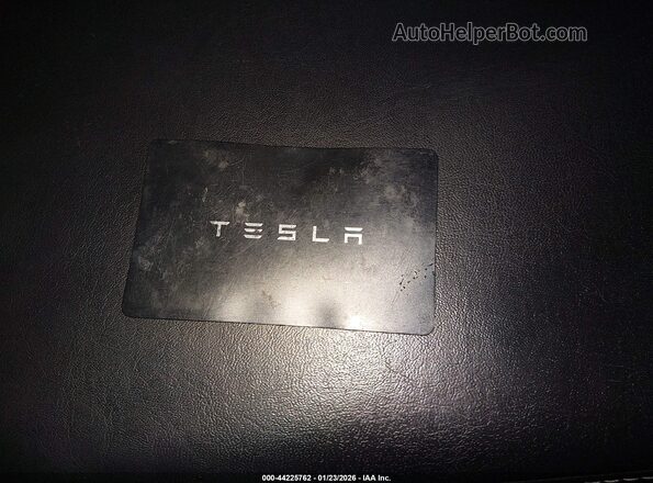 5YJ3E1EBXMF055867 2021 TESLA MODEL 3 Черный Вид панели приборов