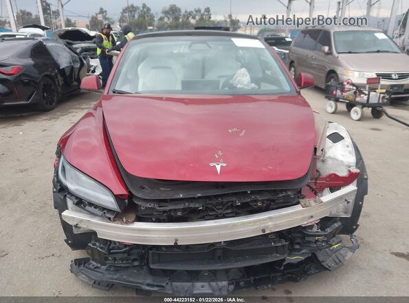 5YJ3E1ET7RF786580 2024 TESLA MODEL 3 Красный Вид задней части салона