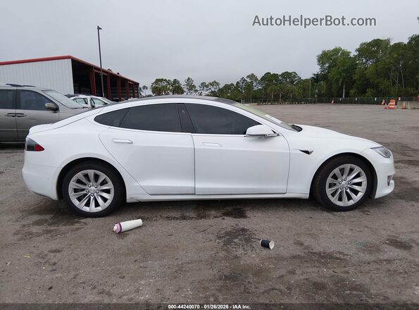 5YJSA1E23JF281395 2018 TESLA MODEL S Белый Вид щитка приборов