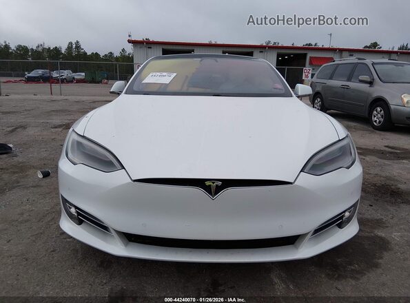 5YJSA1E23JF281395 2018 TESLA MODEL S Белый Вид панели приборов