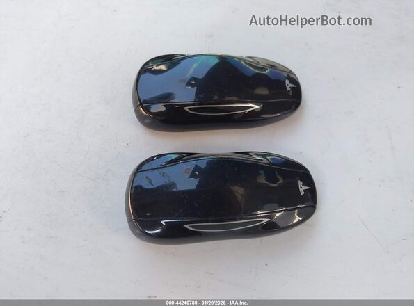 5YJSA1E26KF330283 2019 TESLA MODEL S Черный Вид панели приборов