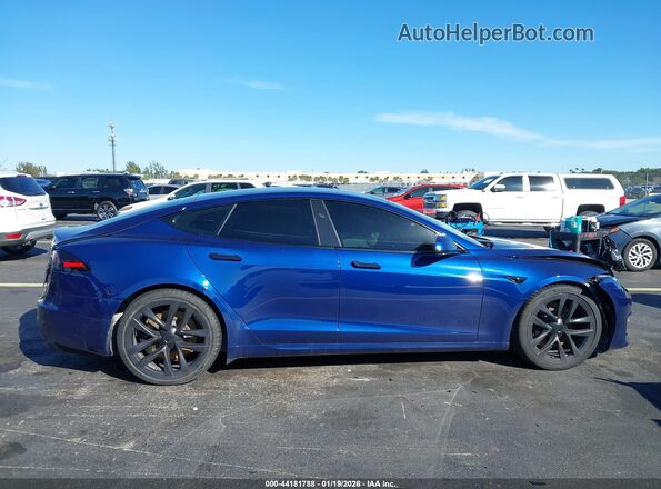 5YJSA1E53RF533457 2024 TESLA MODEL S Blue Widok wnętrza z tyłu