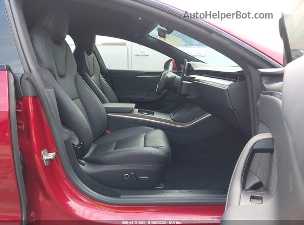 5YJSA1E56RF532528 2024 TESLA MODEL S Red Vista interior delantera