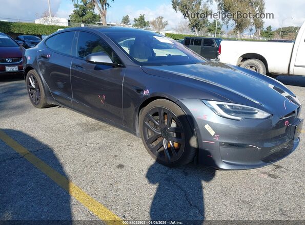 5YJSA1E62MF452564 2021 TESLA MODEL S Серый Передняя правая четверть