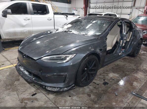 5YJSA1E68MF431475 2021 TESLA MODEL S Серый Передняя левая четверть